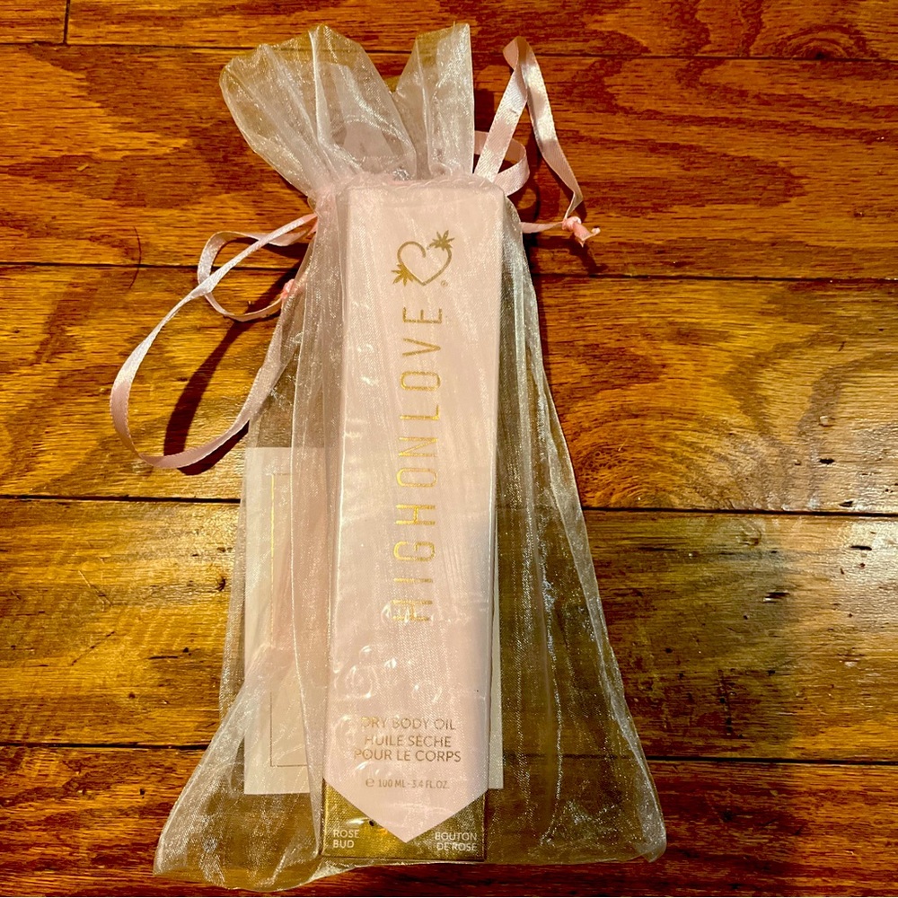 COPY - High On Love Dry Body Oil